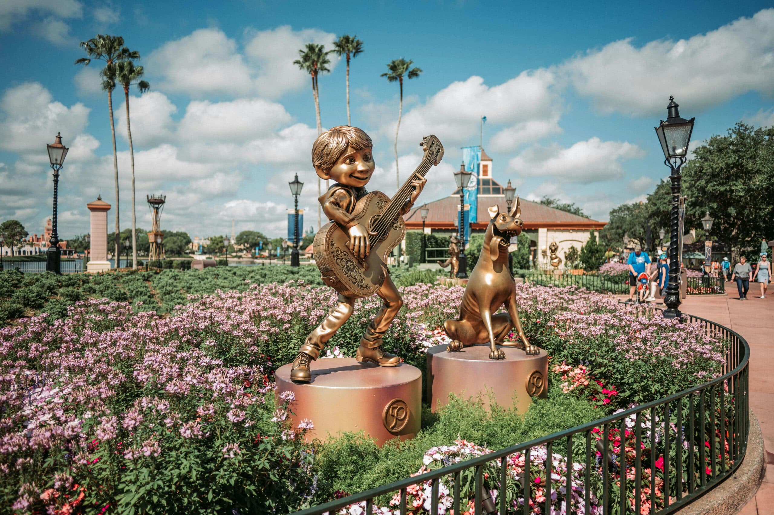Disney World Now Selling Tickets for Dogs