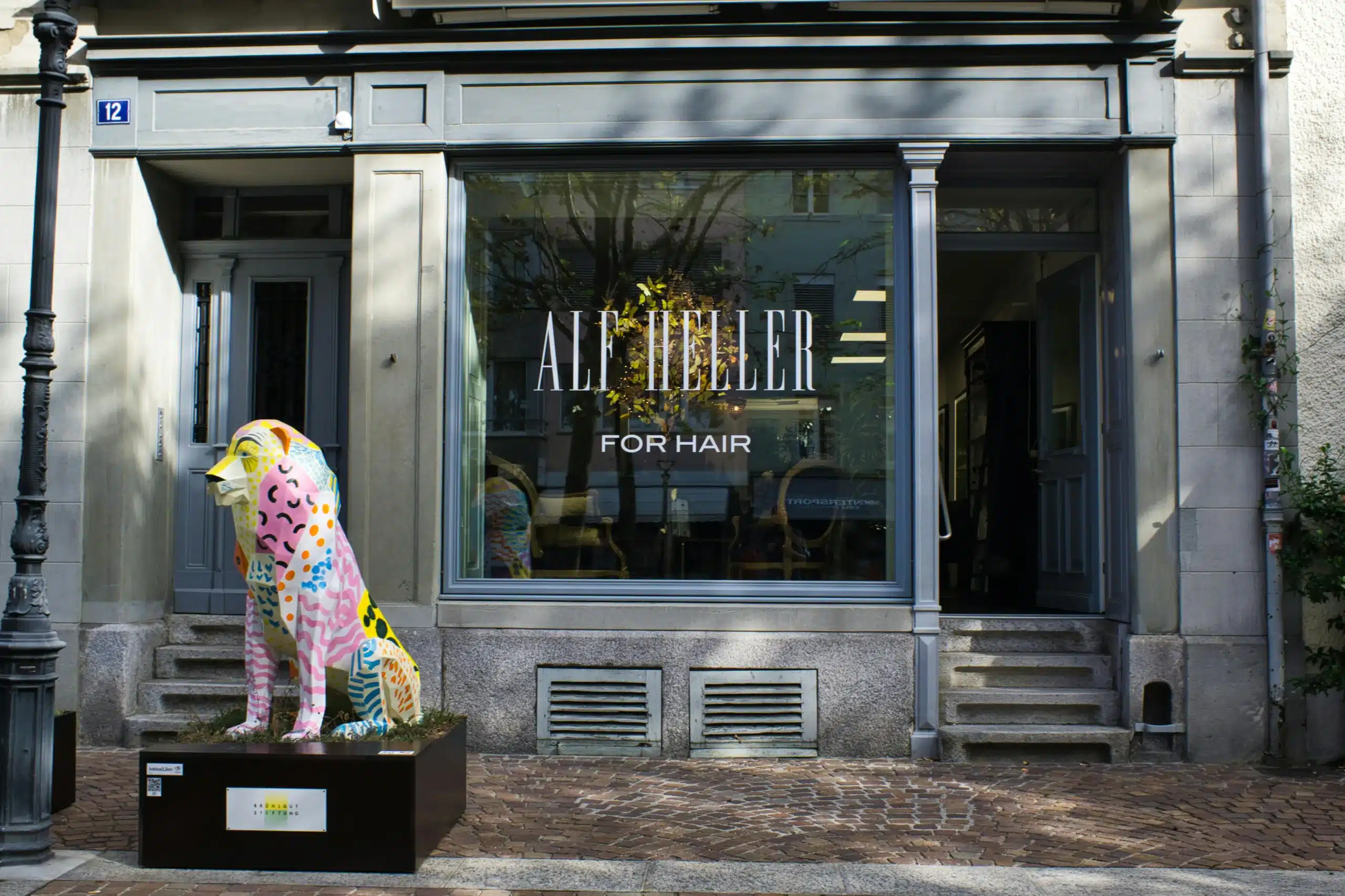 Dog-Friendly Outdoor Art Is the New Urban Trend in Major Cities