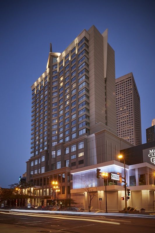 Loews Minneapolis Hotel - dog-friendly hotel in Minneapolis Minnesota