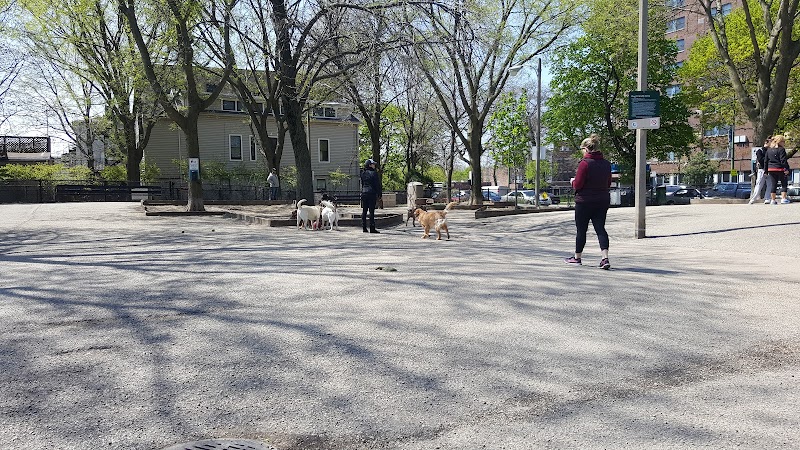 Wiggly Field photo 2