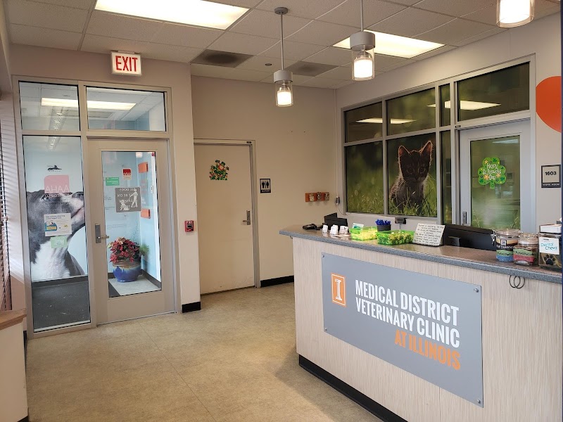 Medical District Veterinary Clinic at Illinois photo 2