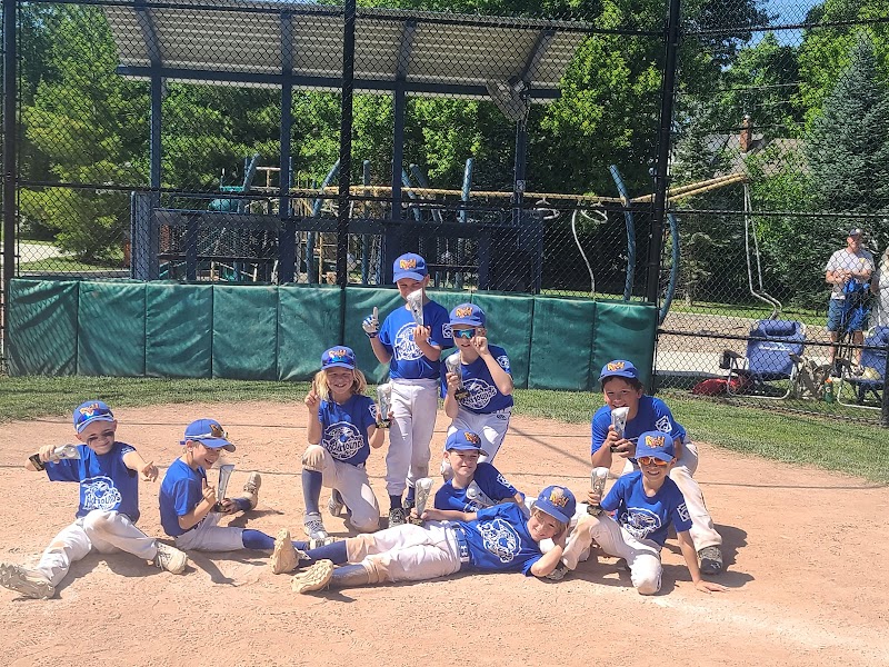 Grosse Pointe Farms Dog Park