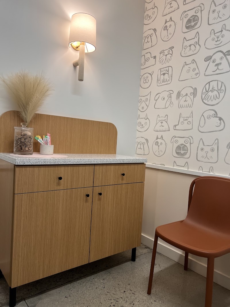 Burrwood Veterinary photo 3