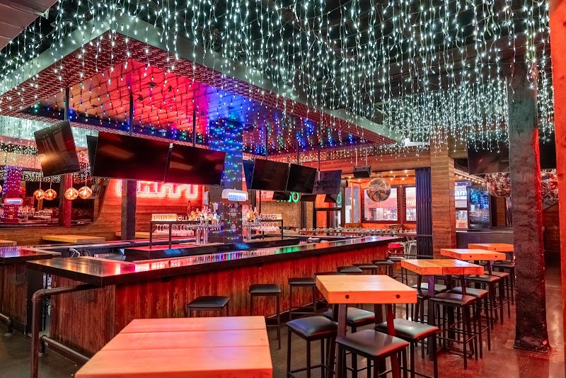 Happy Camper photo 3