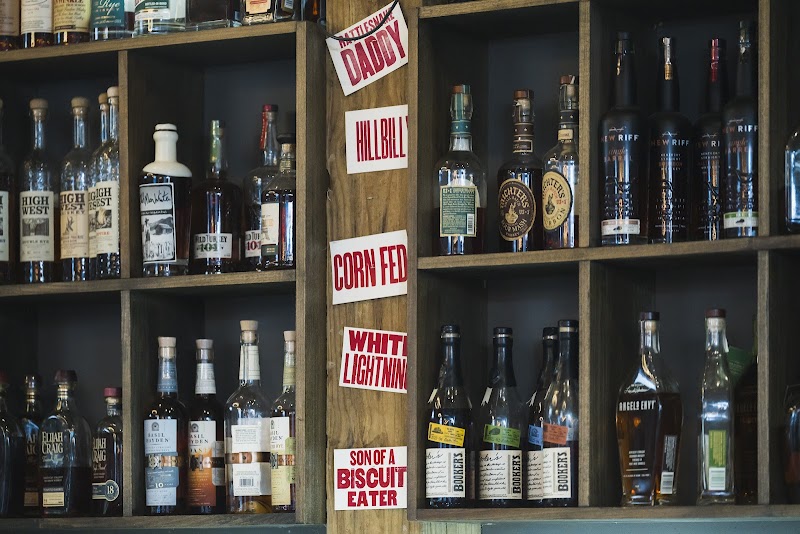 Half Liter Beer & BBQ Hall