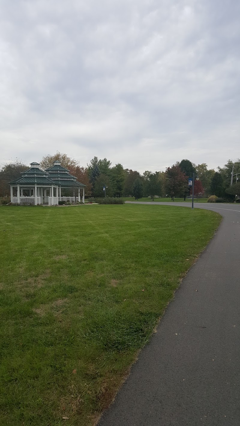 Plainfield Bark Park photo 3