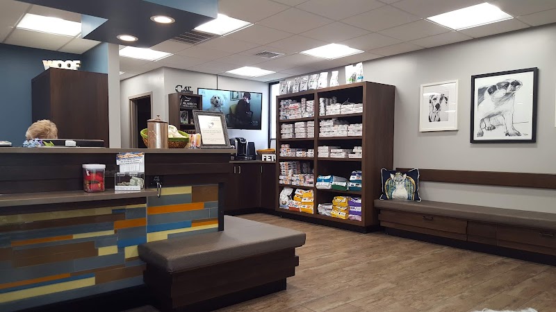 Skadron Animal Hospital photo 2