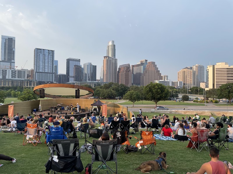 Auditorium Shores at Town Lake Metropolitan Park