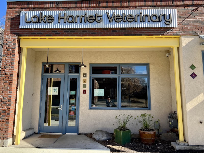 Lake Harriet Veterinary photo 2