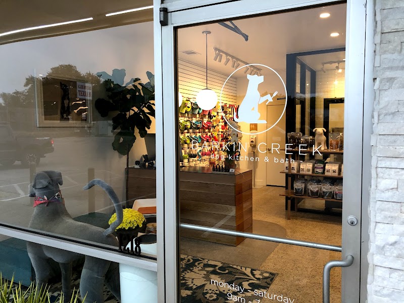 Barkin' Creek Dog Kitchen & Bath - Zilker photo 3