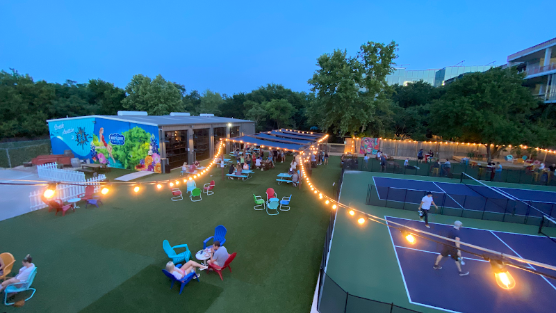 Bouldin Acres photo 3