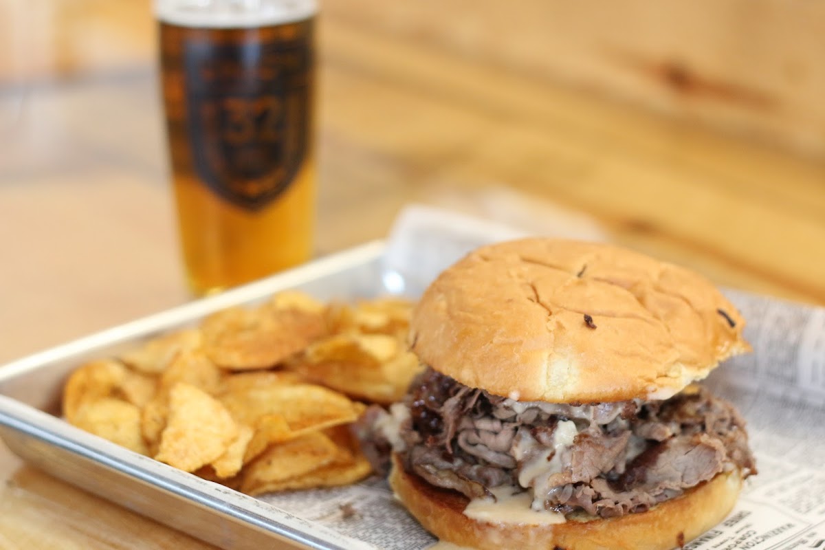 Union 32 Craft House photo 2