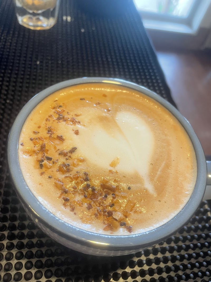 Daybreak Island Grill photo 2