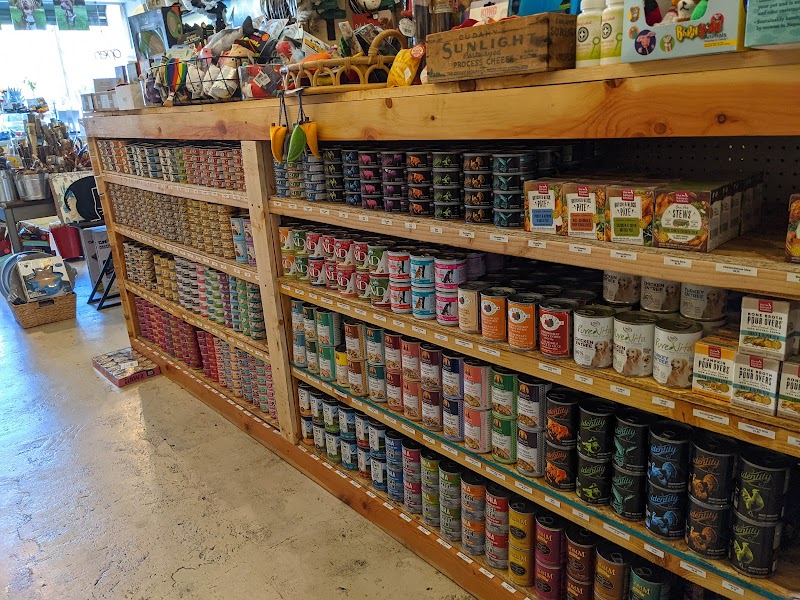 Decker's Dog + Cat photo 2