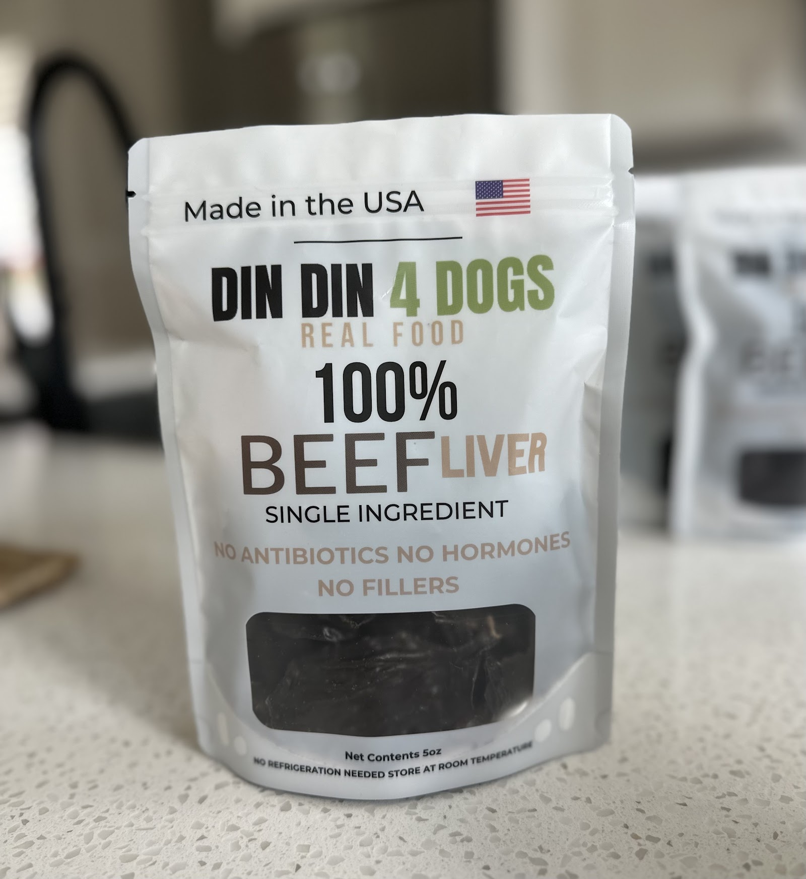 Din Din 4 Dogs