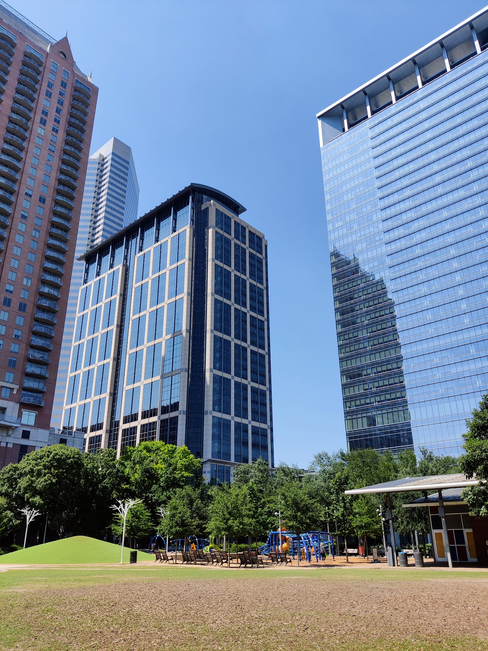 Discovery Green Dog Run