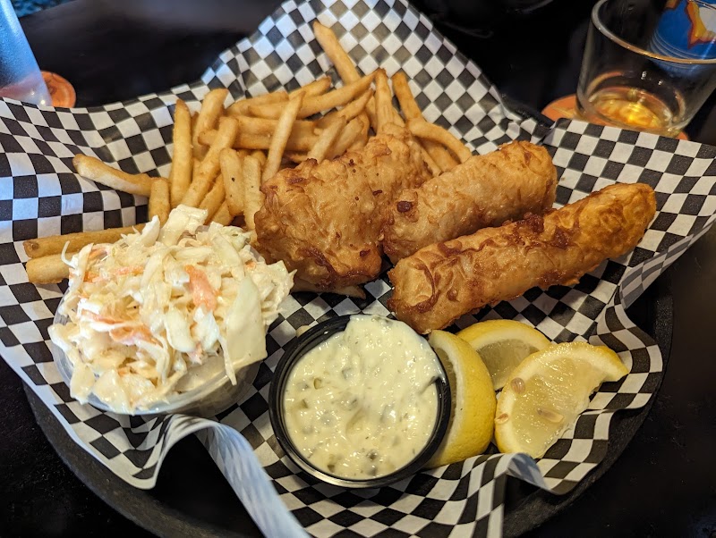 Doghouse Tavern photo 2