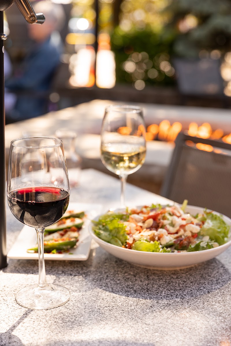 Wine Bar Rocky River photo 2