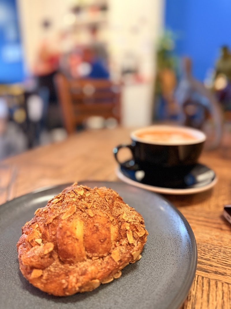 Genuine Joe Coffeehouse (Russell's Bakery) photo 2