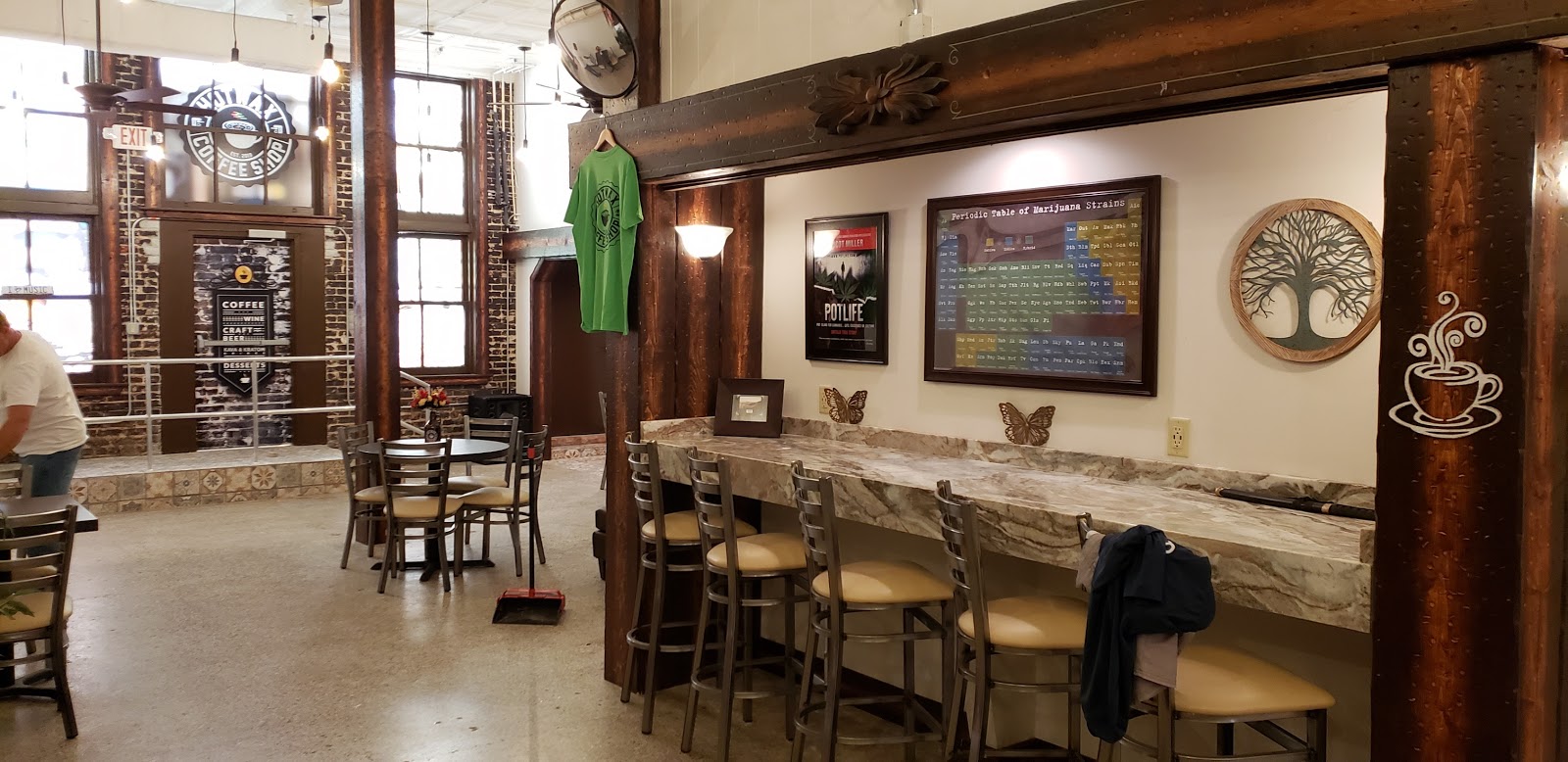 HotWax Coffee Shop & Tap House