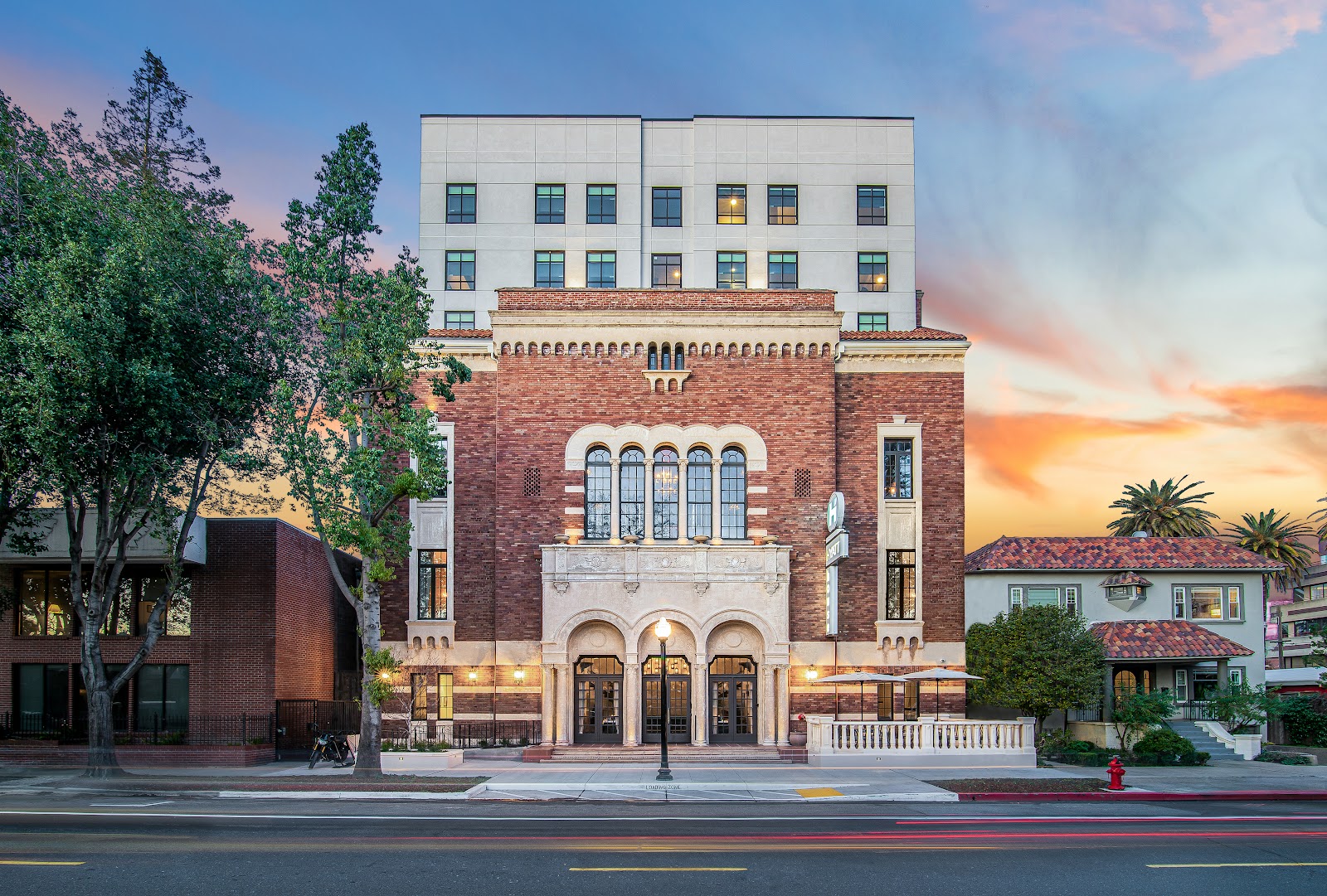 Hyatt House Sacramento / Midtown