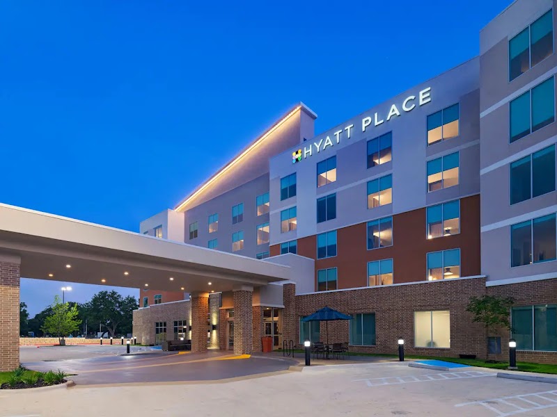 Hyatt Place Austin / Lake Travis / Four Points