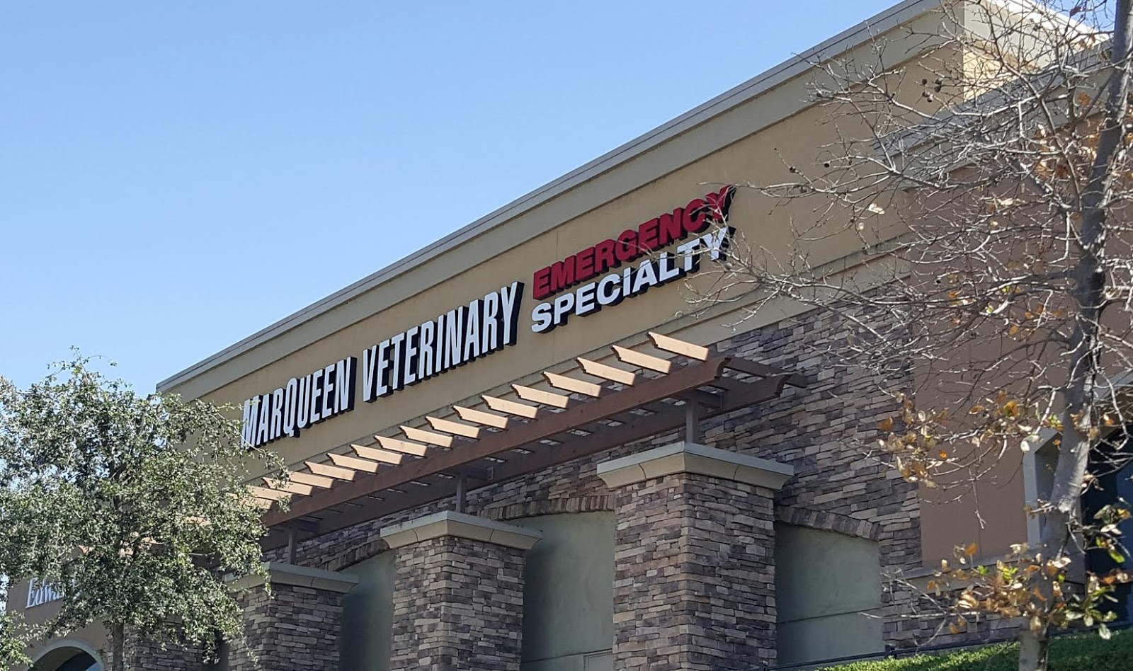 MarQueen Pet Emergency & Specialty