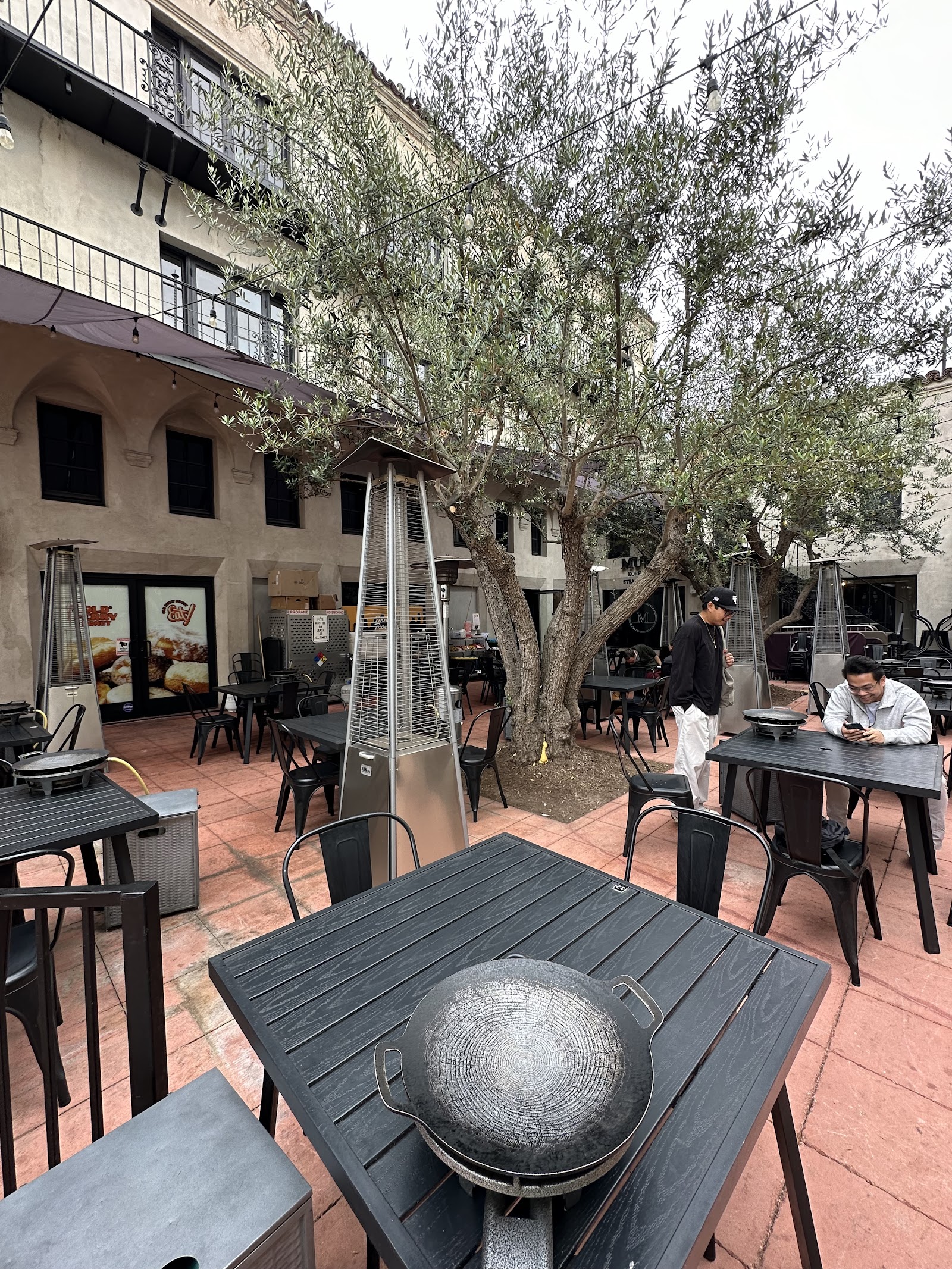 Mun Patio