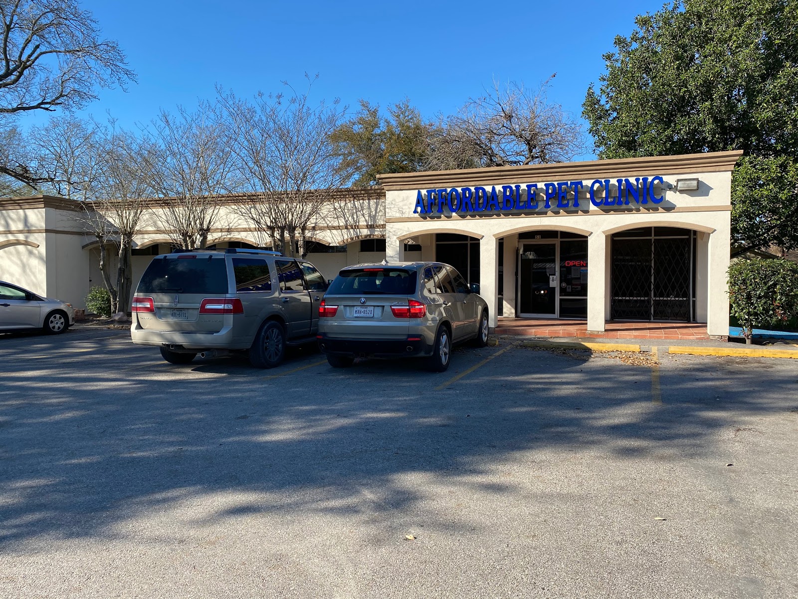 North Line Low Cost - Affordable Pet Clinic Tidwell