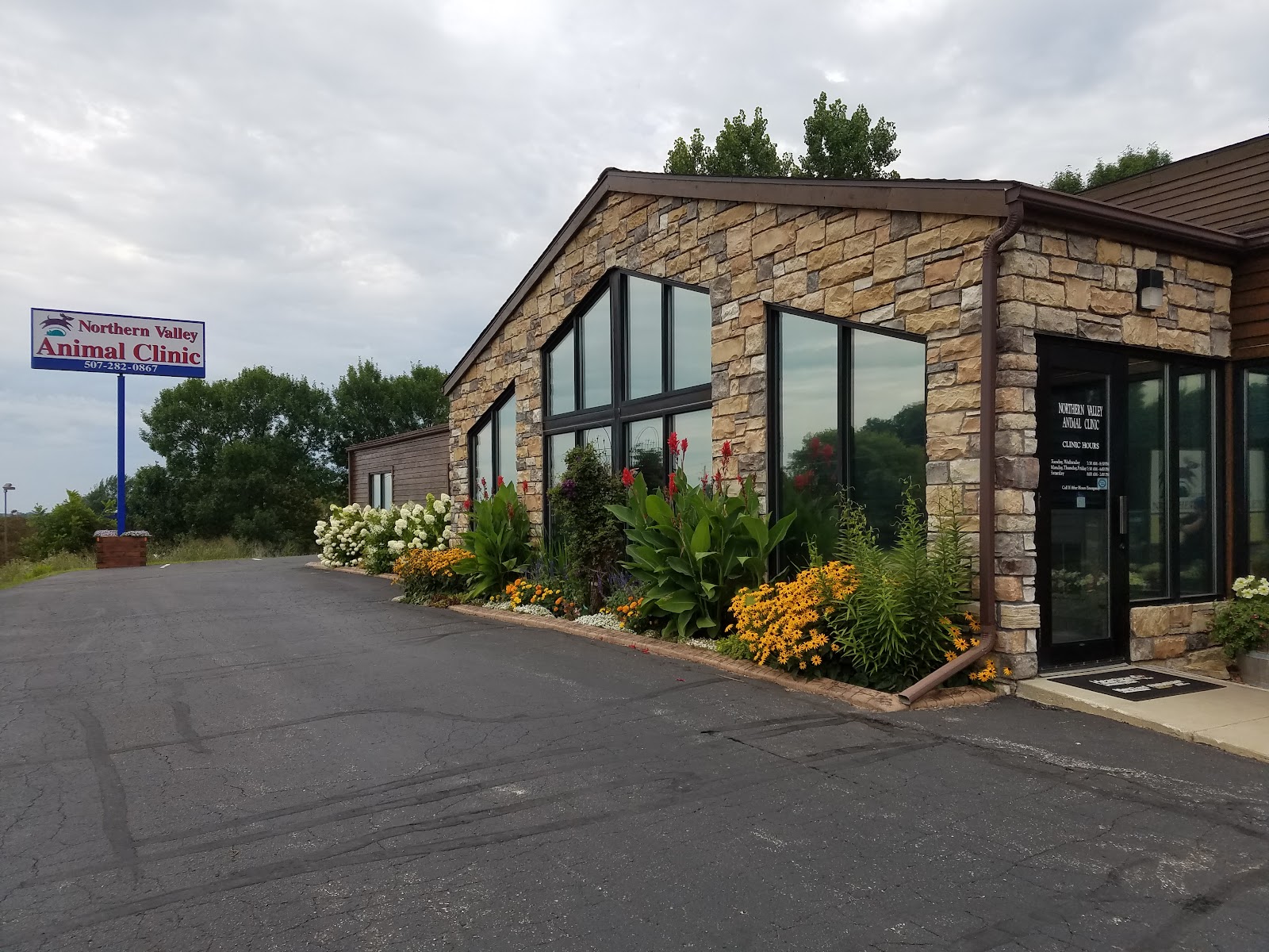 Northern Valley Animal Clinic
