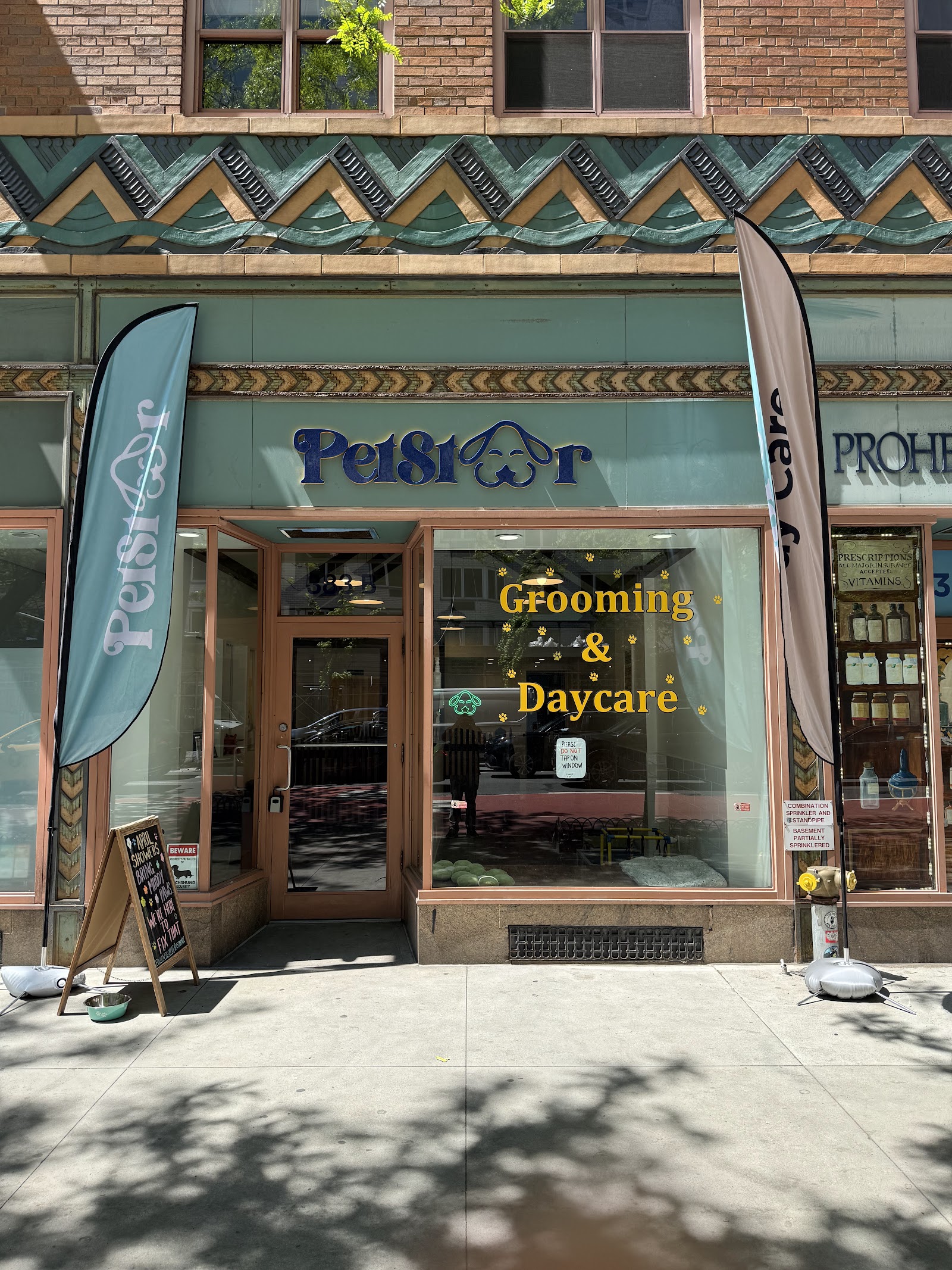 PetStar Dog Grooming & Daycare