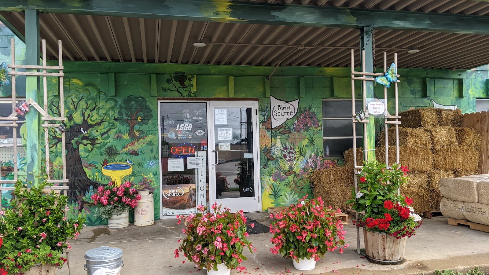 Rochester Pet & Country Store
