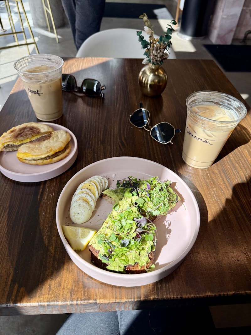 Side Pony Coffee & Cocktails photo 3