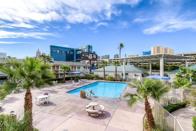 Studio 6 Suites Las Vegas, NV - Tropicana