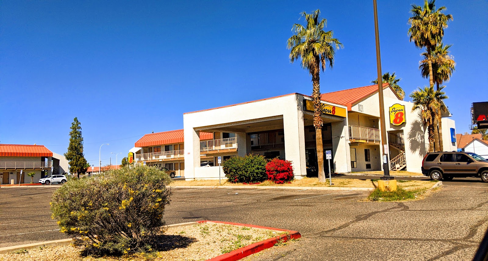 Super 8 by Wyndham Phoenix West