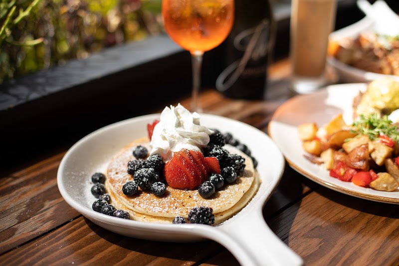 The Duck Dive photo 2