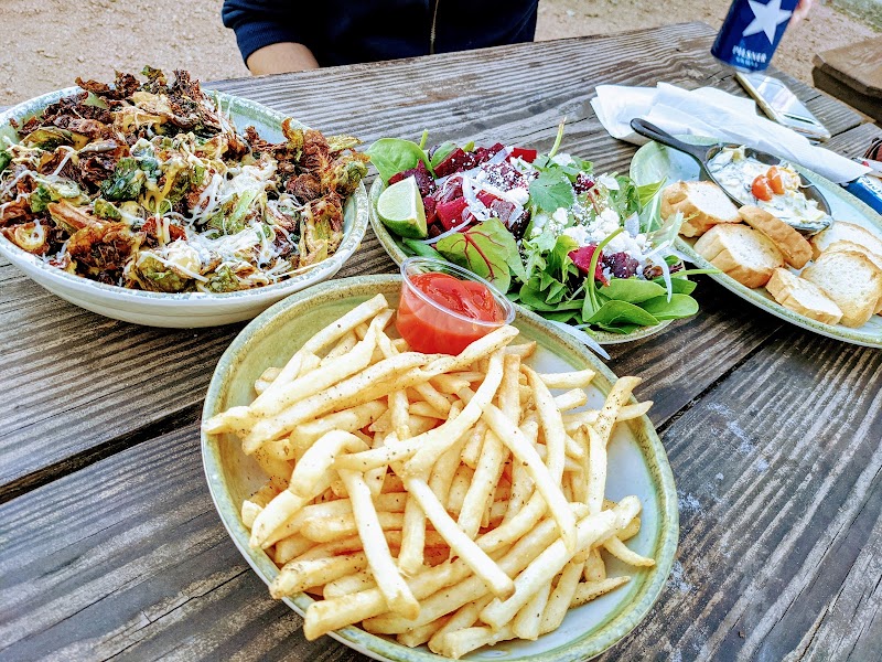 The Little Darlin' photo 2