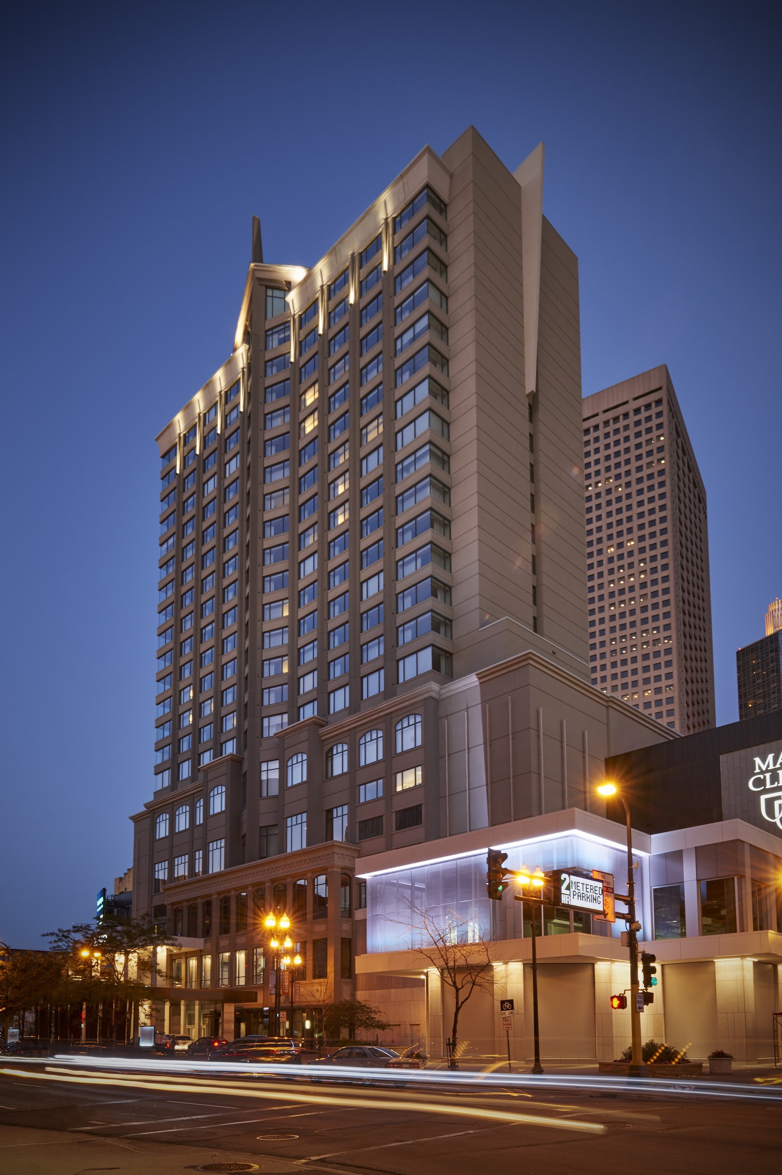 The Lofton Hotel Minneapolis, Tapestry Collection by Hilton