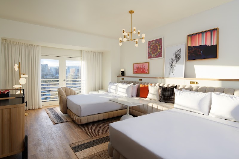 Virgin Hotels Las Vegas, Curio Collection by Hilton photo 2